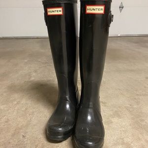 black gloss tall hunter boots